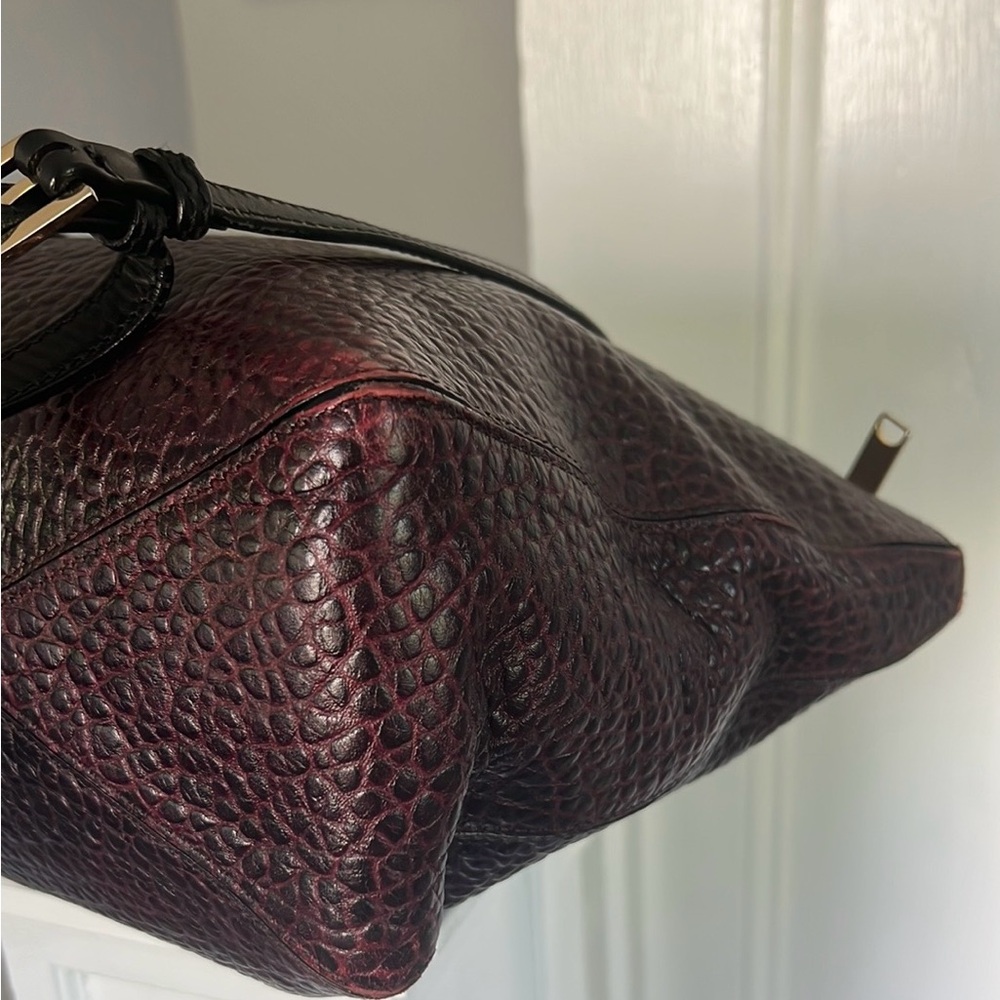 RARE Burberry burgundy pebbled Leather Tote with straps  Nordstrom collaboration - Picture 7 of 15